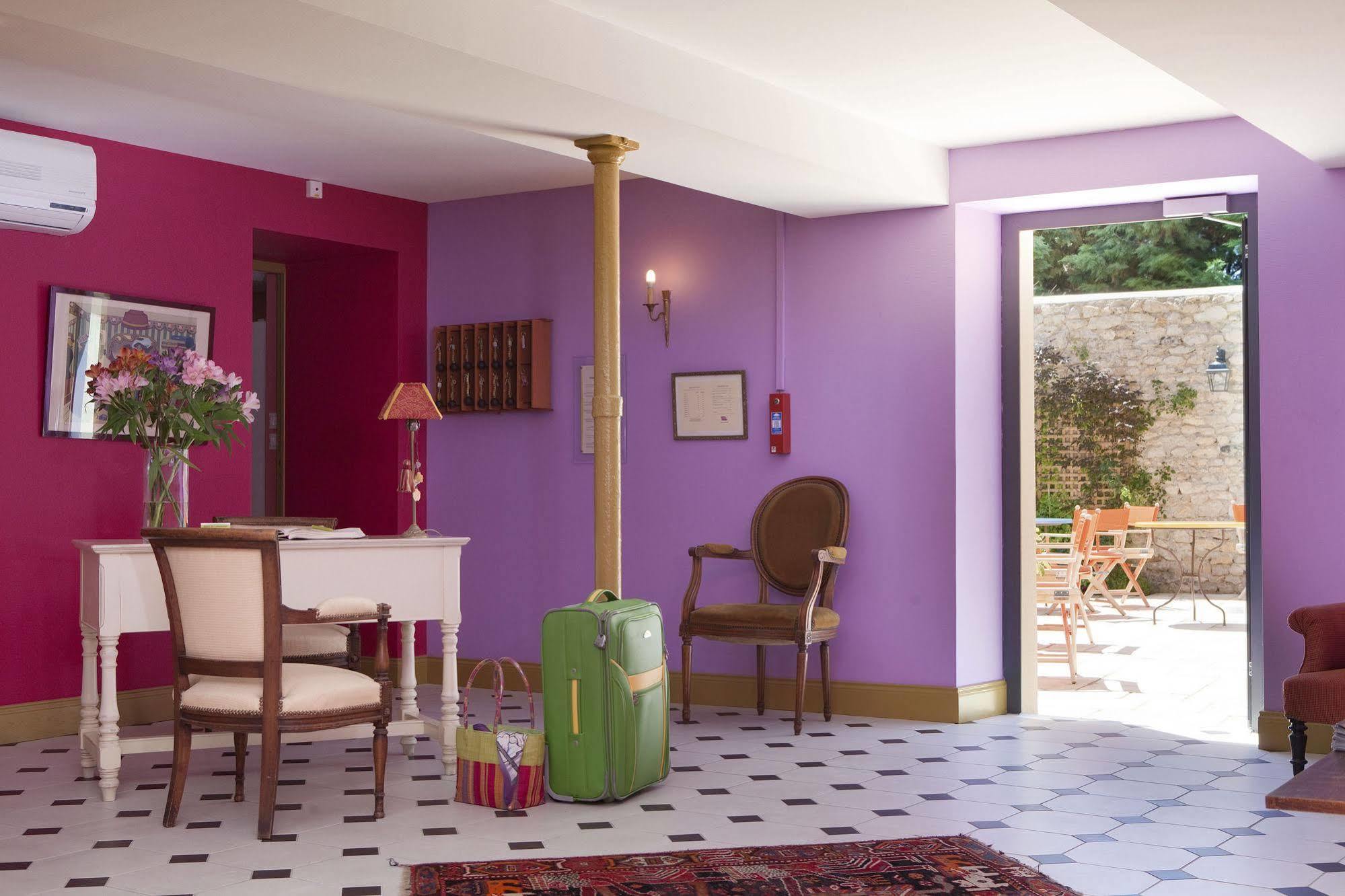 Logis Hotel O En Couleur Oucques-la-Nouvelle Exteriér fotografie