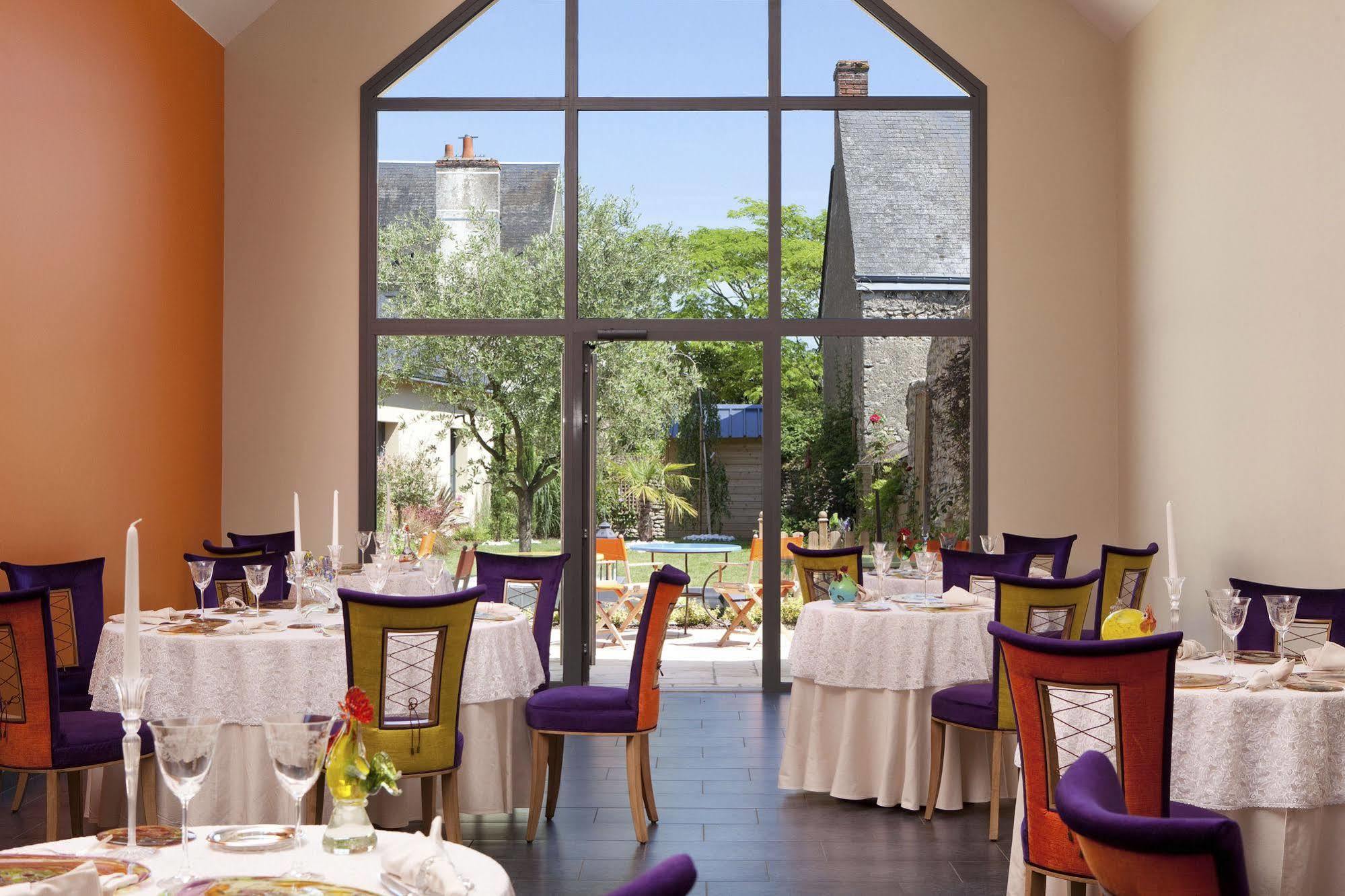 Logis Hotel O En Couleur Oucques-la-Nouvelle Exteriér fotografie